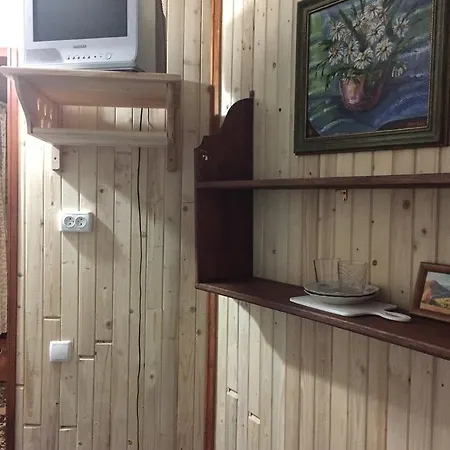 بيت خشبي U Myrona