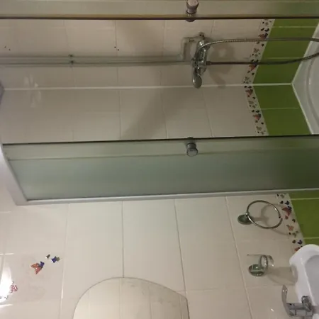 U Myrona بيت خشبي