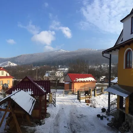 U Myrona Orman Evi Yaremche