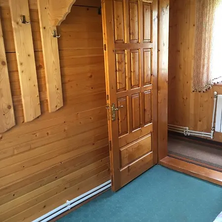 Orman Evi U Myrona