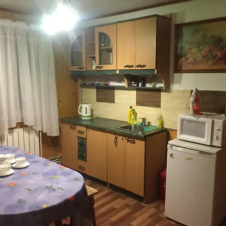 Orman Evi U Myrona